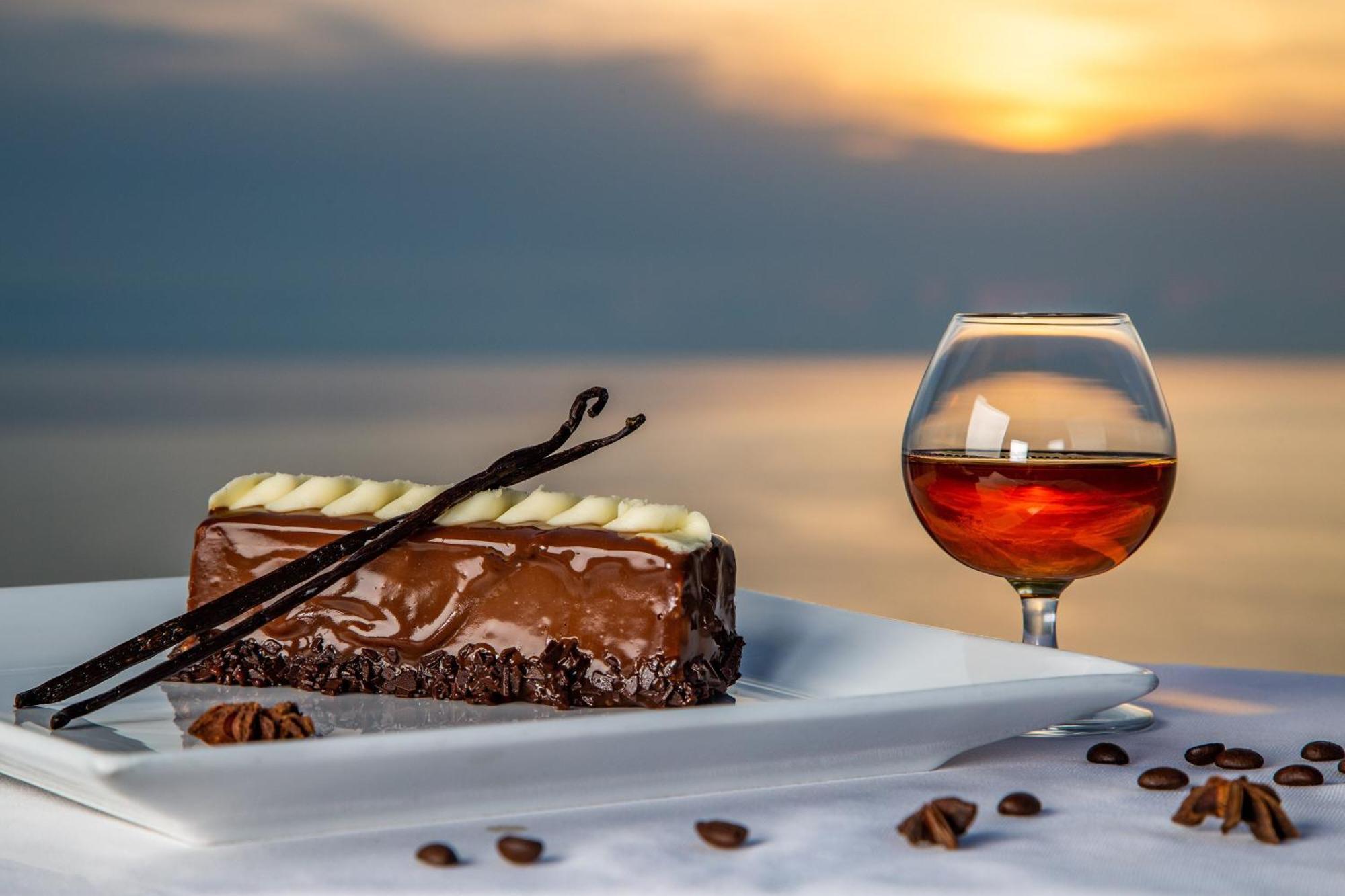 Sheraton Batumi Hotel Exterior photo A glass of brandy