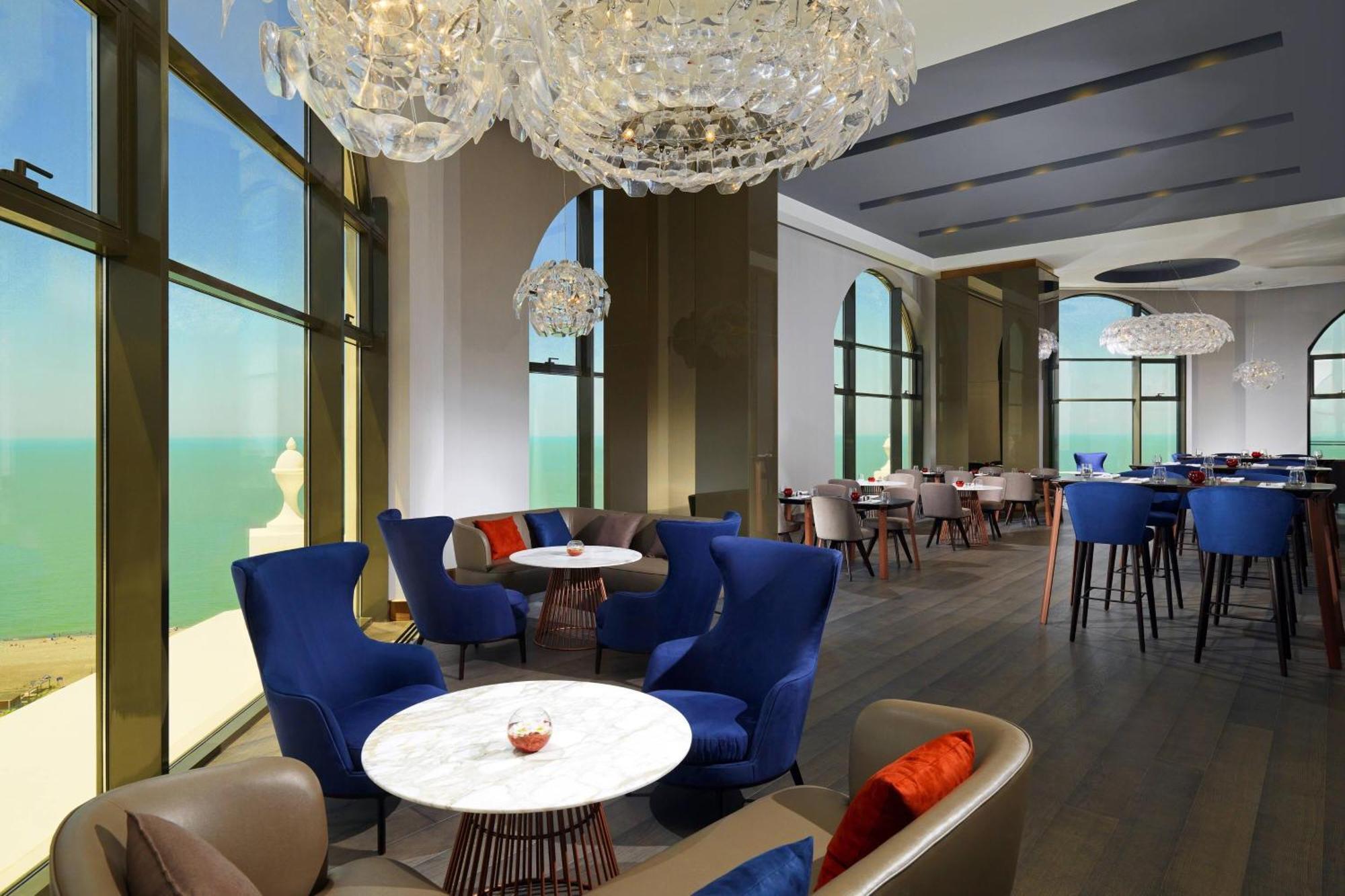 Sheraton Batumi Hotel Exterior photo The Lounge at the 360° Sky Lounge